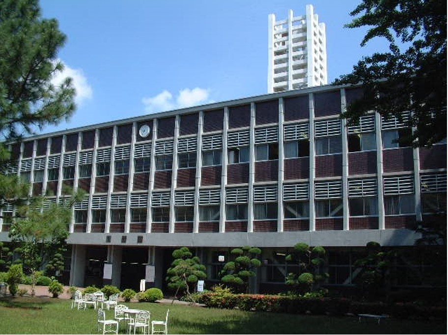 武蔵野大学（外観）