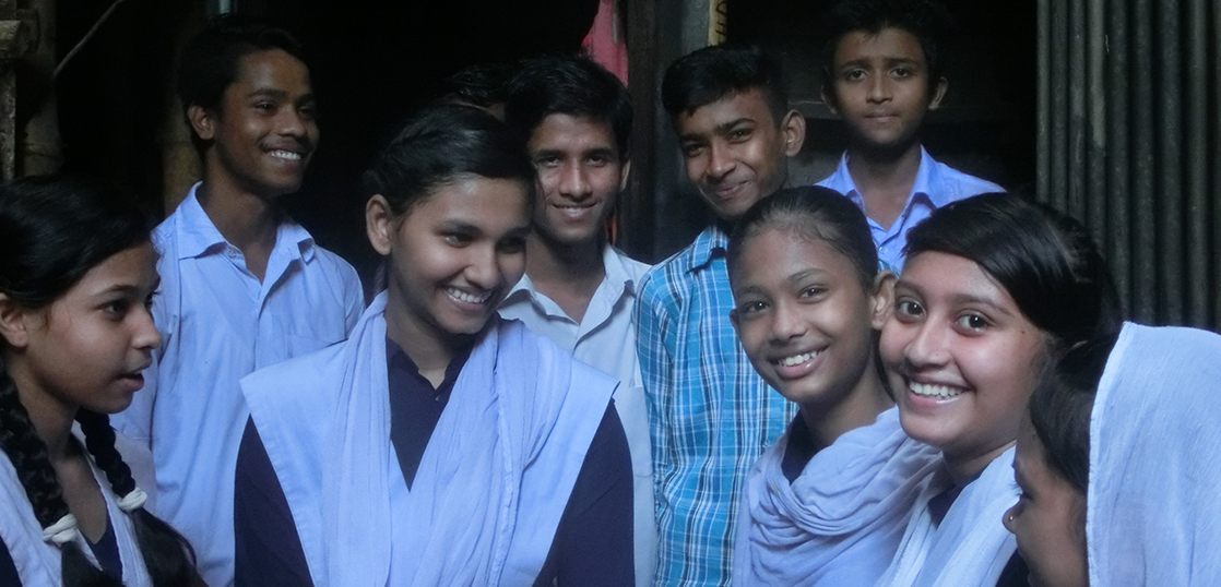 バングラデシュの学校で「思春期の食事と健康」についてセミナーを実施　【2018年5月の活動報告】