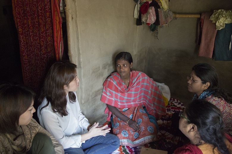 インドでの活動