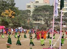 写真-3：運動会でのダンス