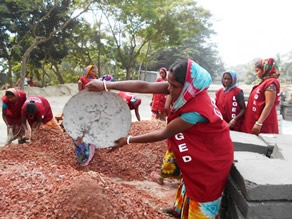 Photo-4: Mother working at a construction site